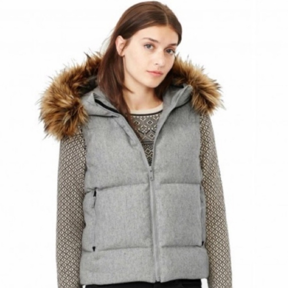 GAP Wool and Down/feather puffer vest